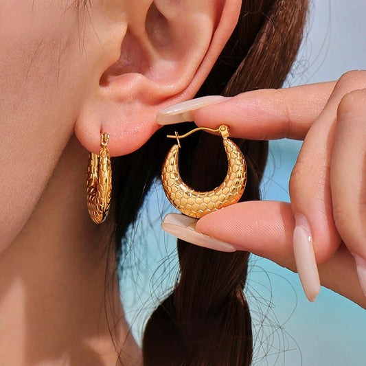 18k Gold Plated Non Fading Fish Scale Pattern Circle Earrings, Fashionable All-Occasion Wearables: Anti-Allergy, Waterproof, Commuting Steel Earrings